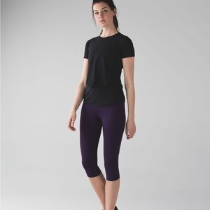 Lulu Lemon Real Quick Crop Leggings in deep Zinfandel